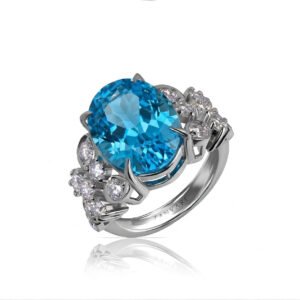 Ten Carat Reign — 10ct Natural Blue Topaz Ring in Sterling Silver