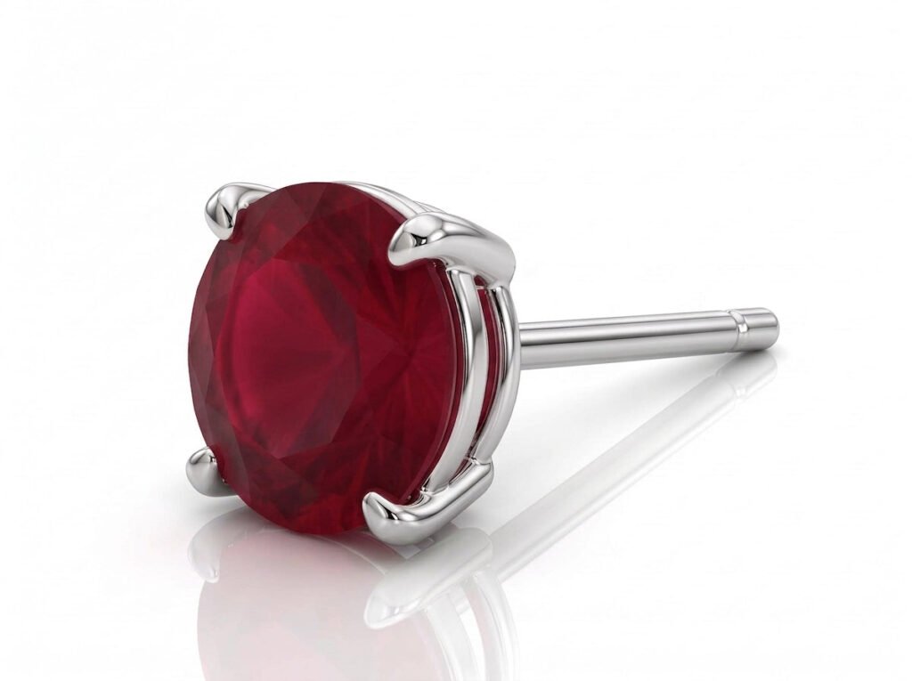 Solo Yaqoot — Natural Ruby Single Stud for Men in Sterling Silver Solo Yaqoot — Natural Ruby Single Stud for Men in Sterling Silver