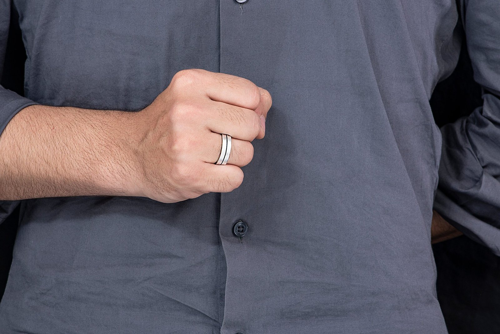 Essential Matte — Men's 5mm Matte Band Ring in Sterling Silver (Chandi) - Image 2