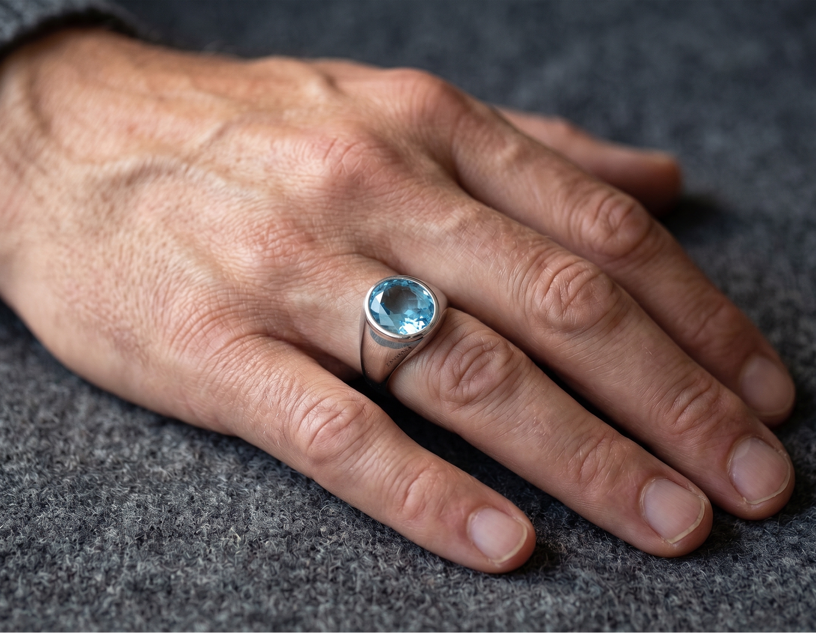 The Swiss Hue 5–7ct Natural Blue Topaz Ring in Sterling Silver - Image 2